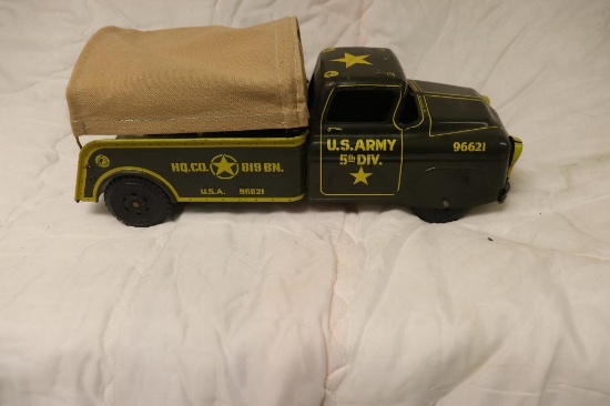 17 inch long Marx pressed steel Army Truck