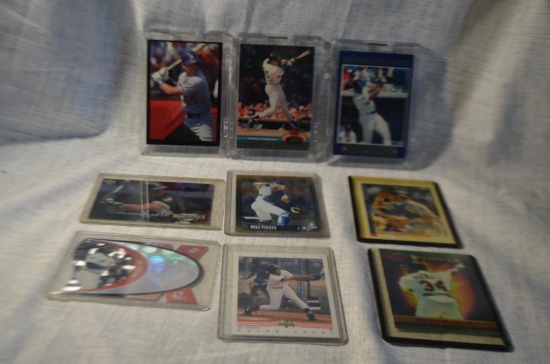 Cards 9 Baseball (3) Thomas, (3) Piazza, (1) Vaughn, (1) Puckett, (1) Jeter