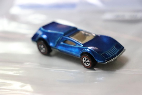 Hot Wheels red line