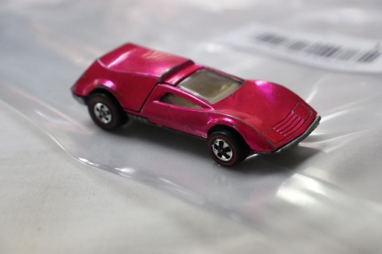 Hot Wheels red line
