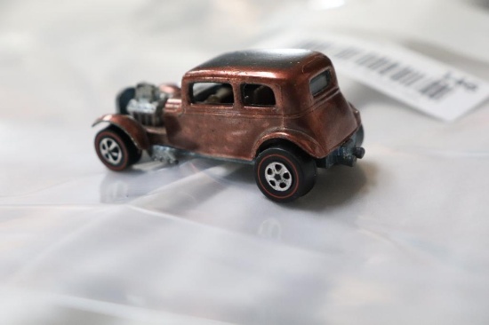 Hot Wheels red line