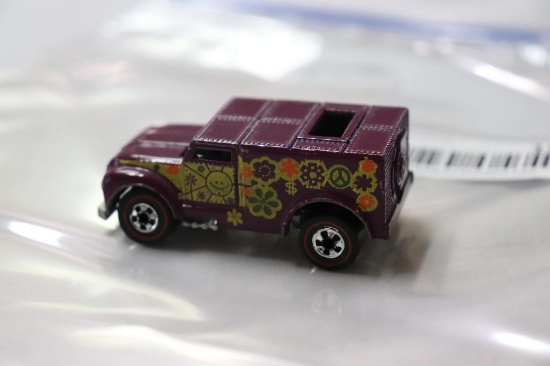 Hot Wheels red line