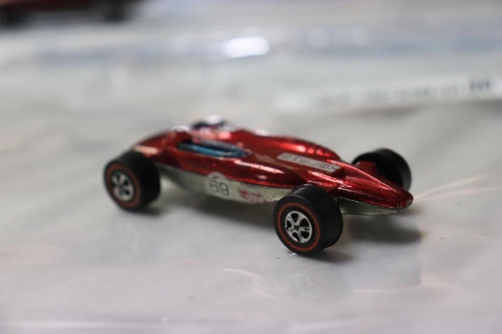 Hot Wheels red line