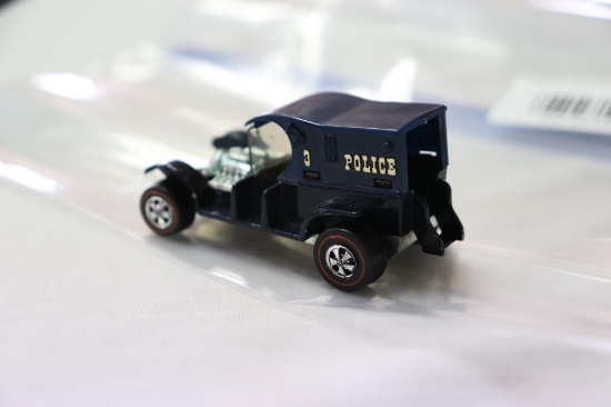 Hot Wheels red line