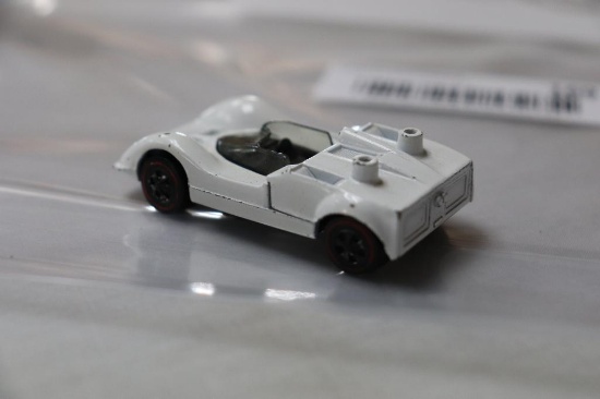 Hot Wheels red line