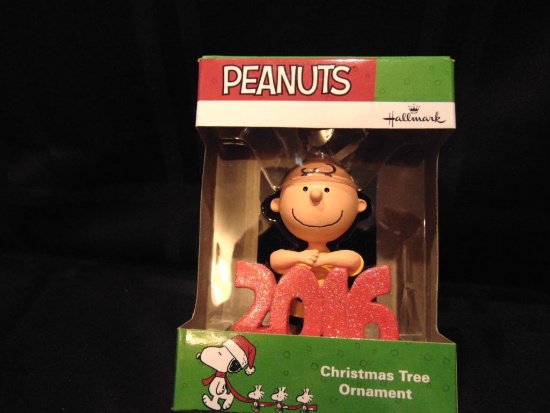 Peanuts, Hallmark, Charlie Brown Ornament