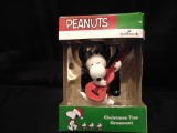 Peanuts, Hallmark, Snoopy Ornament
