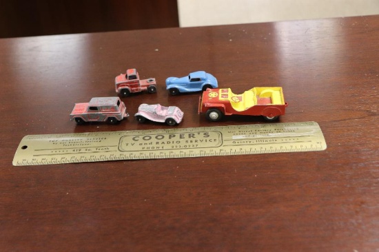 Quanity of vintage toy cars to include Tootsie