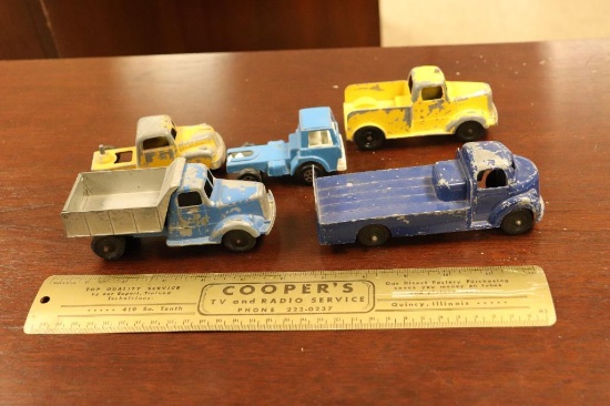 Quanity of vintage toy cars to include Tootsie