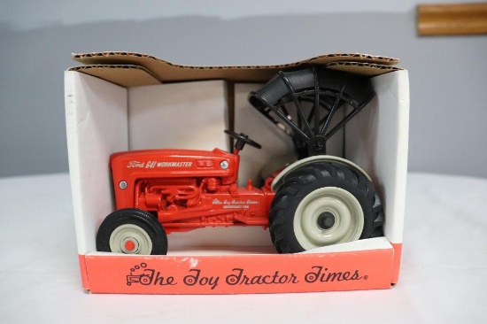 Ertl Ford 641 WorkMaster 1/16 scale Die-Cast