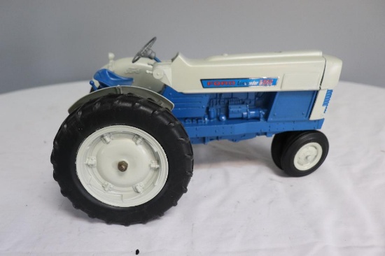 Vintage Hubley Ford Commander 6000 1/12 scale Die-Cast Tractor