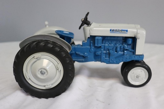 Scale Models Ford 4000 1/16 Scale Die-Cast