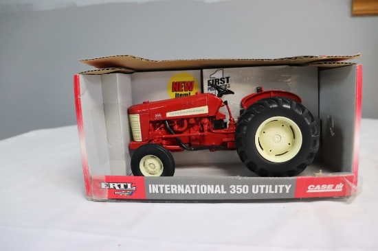 Ertl International 350 Utility 1/16 Scale Tractor