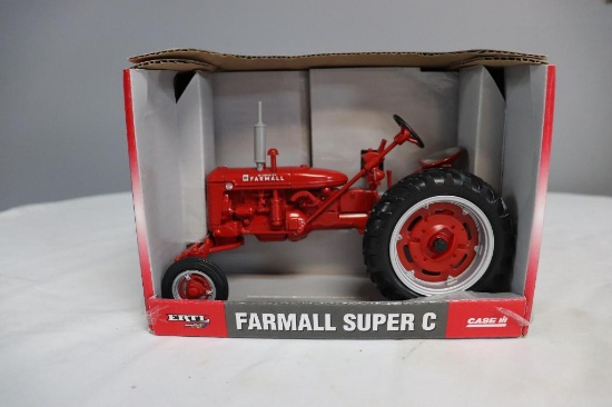 Ertl Farmall Super C 1/16 Scale Die-Cast Tractor
