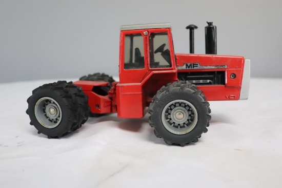Ertl Massey Ferguson 4880 Fwd 1/32 Scale Die-Cast Tractor