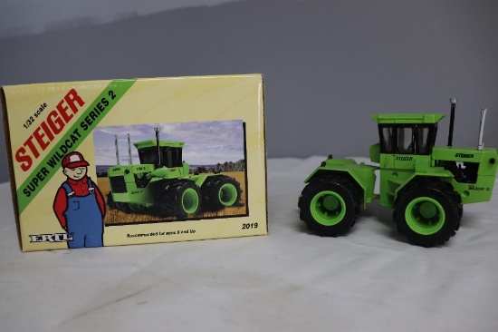 Ertl Toy Farmer Steiger Super WildCat Fwd Series 2 1/32 Scale Die-Cast