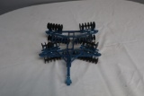 Ertl 1/16 scale Die-cast disc