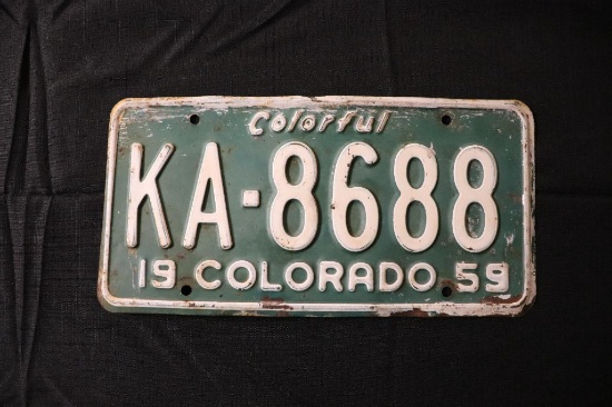 Colorful 19 Colorado 59 Metal License Plate