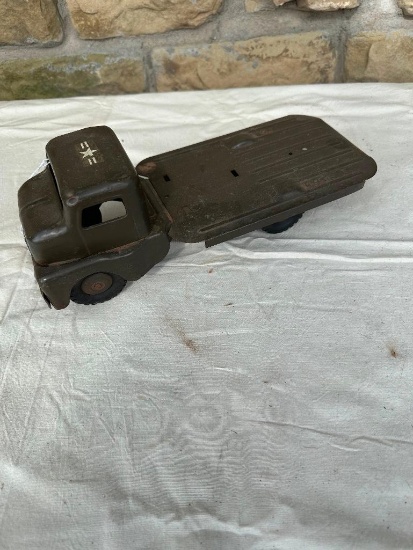1950S PRESS STEEL STRUCTO ARMY TRUCK 12.5" LONG