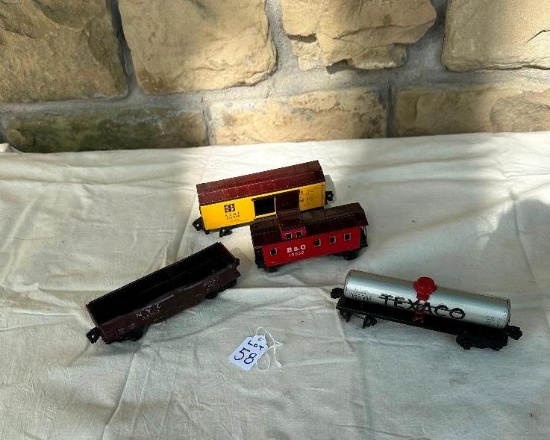 LOT OF 4 VINTAGE TIN TOY TRAIN CARS