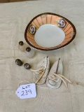 LOT INCLUDING NORITAKE JAPAN BOWL, VINTAGE BABY SHOES, STERLING SILVER SALT & PEPPER SHAKERS & MORE