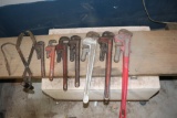 Quantity of Pipe Wrenches