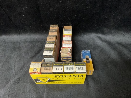 LOT OF VARIOUS VINTAGE RADIO TUBES INCLUDING SYLVANIA, RCA, GE & MORE