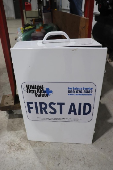 STOCKED FIRST AID WALL KIT