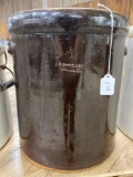 6 GAL A.D. RUCKEL AND SON WHITE HALL CROCK-NO SHIPPING