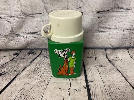 1973 HANNA-BARBERA SCOOBY DOO PLASTIC THERMOS