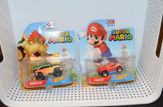 (2) Super Mario Hot Wheels