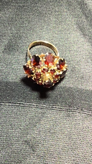 14k Gold Ring w/jewels, 7.23 grams