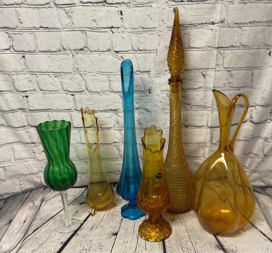 VINTAGE LOT OF TALL GLASS VASES, PITCHER & DECANTER INCLUDING KANAWHA GLOWING MOON & STARS & MORE