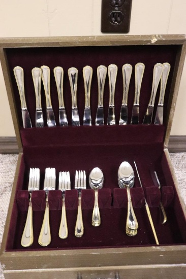 Silverware sets and Miscellaneous Silverware