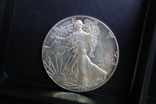 1987 Silver Eagle 1 oz. Silver Coin