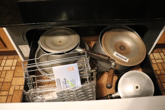 Contents of drawer pots and pans