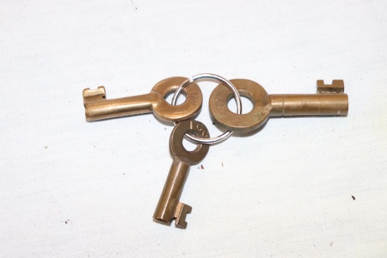 (3) Old Railroad keys