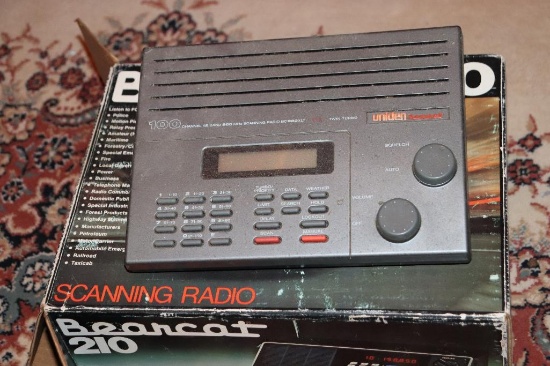 Bobcat 210 Scanner Radio No Cords