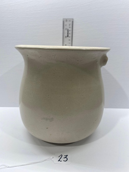 WHITE HALL CHAMBER POT