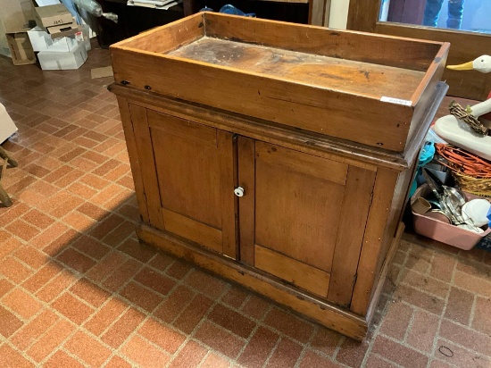 Primitive & Rustic Dry Sink