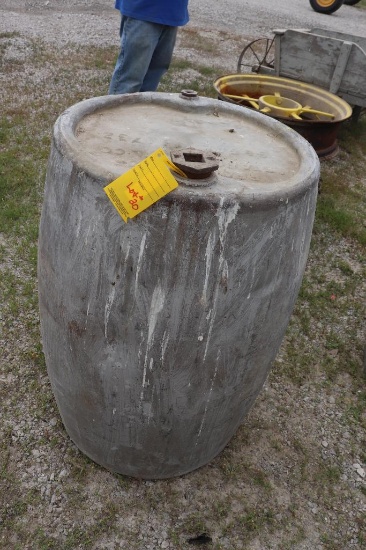 56 GALLON STANDARD OIL BARREL