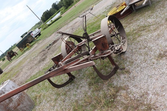 ANTIQUE HORSE DRAWN 2 ROW PLANTER
