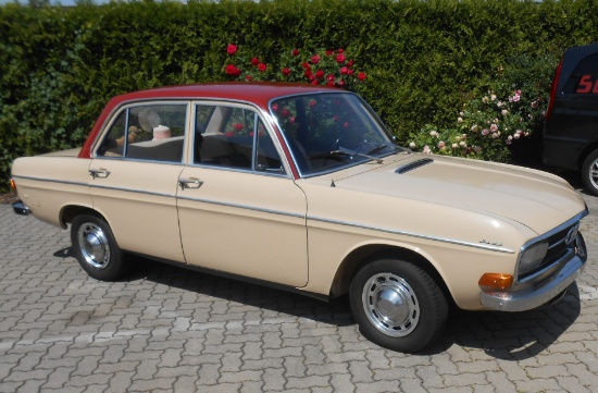 Audi 60L