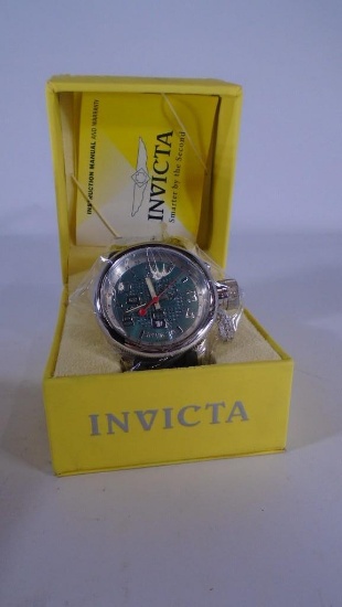 Invicta Russian Diver Watch #5851 In Box with Book Green Chrome