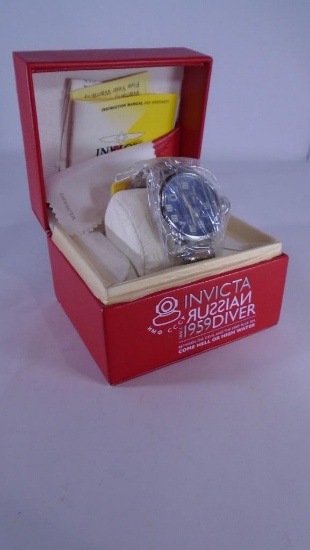 Invicta Russian Diver Watch #5853 Blue Green In Box with Book and Cleaning Cloth Looks New