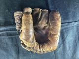 J Higgins Sears Roebuck Co. 1630 Baseball Glove