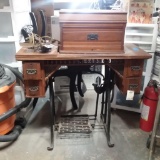1895 Treadle Sewing Machine Table Wheeler and Wilson