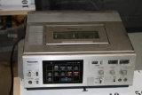 Panasonic OmniVision 2 VHS Video Cassette Recorder NV-8200 Powers on