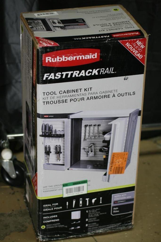 Rubbermaid Fasttrack Garage 24 In H X 24 In W X 10 1 2 In D