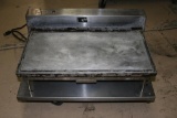 Star MFC. International Inc. Model GD-BD3 Industrial Cook Top, Missing Power Nob, Powers on